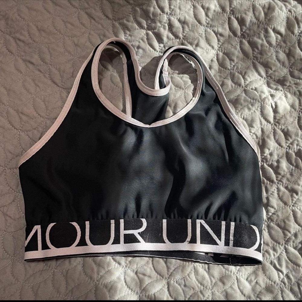 Sports bra